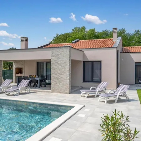 Sabina - Santalezi Labin (Istria)