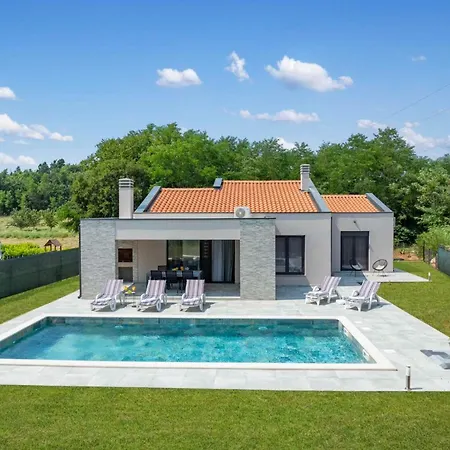 Villa Sabina - Santalezi