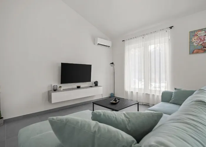Villa Sabina - Santalezi Labin (Istria)