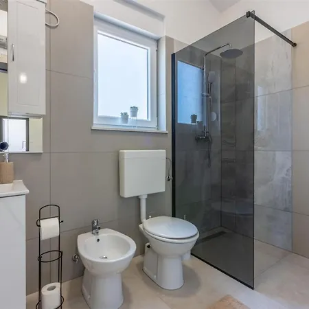 Villa Sabina - Santalezi Labin (Istria)